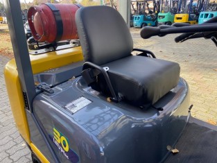 KOMATSU FG30SHT-12 HASZNÁLT TARGONCA