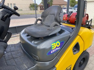 KOMATSU FG30T-17 HASZNÁLT TARGONCA