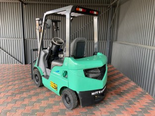 MITSUBISHI KFG18T-KF2D HASZNÁLT TARGONCA
