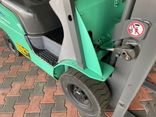 MITSUBISHI KFG18T-KF2D HASZNÁLT TARGONCA