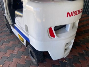 NISSAN AP1F2A25DU HASZNÁLT TARGONCA