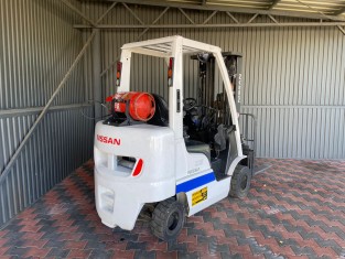 NISSAN AP1F2A25DU HASZNÁLT TARGONCA