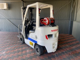 NISSAN AP1F2A25DU HASZNÁLT TARGONCA