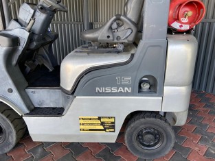 NISSAN L01A15W HASZNÁLT TARGONCA
