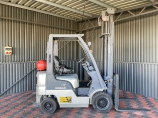NISSAN L01A15W HASZNÁLT TARGONCA
