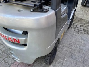 NISSAN NP1F1A15D HASZNÁLT TARGONCA