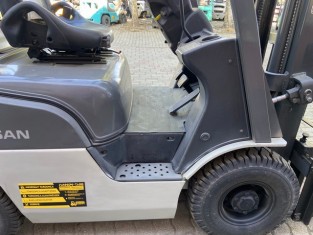 NISSAN NP1F1A15D HASZNÁLT TARGONCA