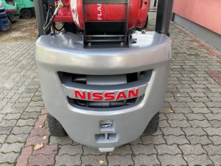 NISSAN P1F1A15D HASZNÁLT TARGONCA