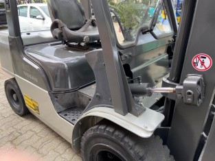 NISSAN UG1F2A30J HASZNÁLT TARGONCA