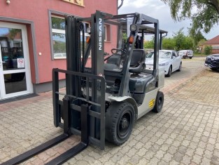 NISSAN UG1F2A30J HASZNÁLT TARGONCA