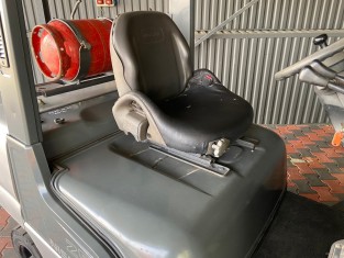 NISSAN UL02A25W HASZNÁLT TARGONCA