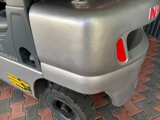 NISSAN UL02A25W HASZNÁLT TARGONCA