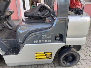 NISSAN UL02A25W HASZNÁLT TARGONCA