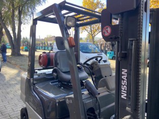 NISSAN UL02A25W HASZNÁLT TARGONCA