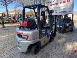 NISSAN UL02A25W HASZNÁLT TARGONCA