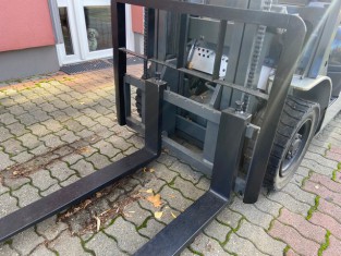 NISSAN UL02A25W HASZNÁLT TARGONCA