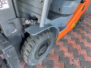 TOYOTA 02-8FGF25 HASZNÁLT TARGONCA