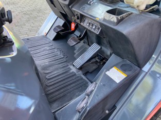 TOYOTA 02-7FG35 HASZNÁLT TARGONCA