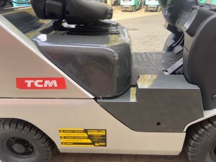 UNICARRIERS FGE15T5-F182 HASZNÁLT TARGONCA