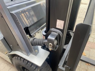UNICARRIERS FGE15T5-F182 HASZNÁLT TARGONCA
