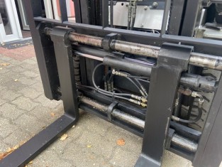UNICARRIERS FGE15T5-F182 HASZNÁLT TARGONCA
