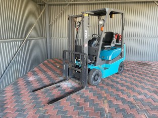 YALE 03FT15PAXETD HASZNÁLT TARGONCA