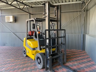 YALE 11FT20PAXETS HASZNÁLT TARGONCA