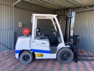 YALE 13FG35PAX2GD HASZNÁLT TARGONCA