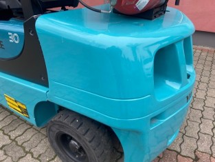 YALE 13FG35PAXI2GD HASZNÁLT TARGONCA
