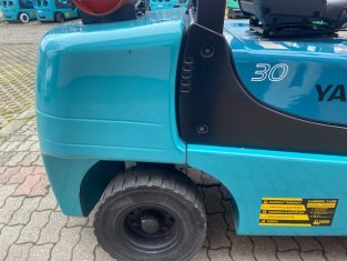 YALE 13FG35PAXI2GD HASZNÁLT TARGONCA