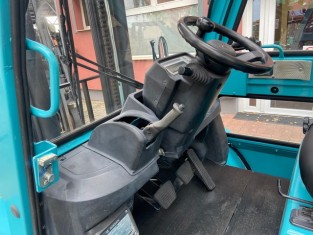NISSAN J1F4A40D HASZNÁLT TARGONCA