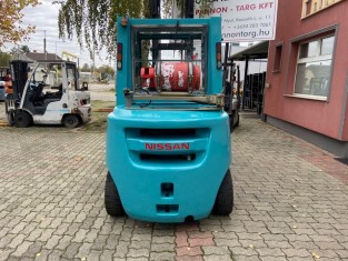 NISSAN J1F4A40D HASZNÁLT TARGONCA